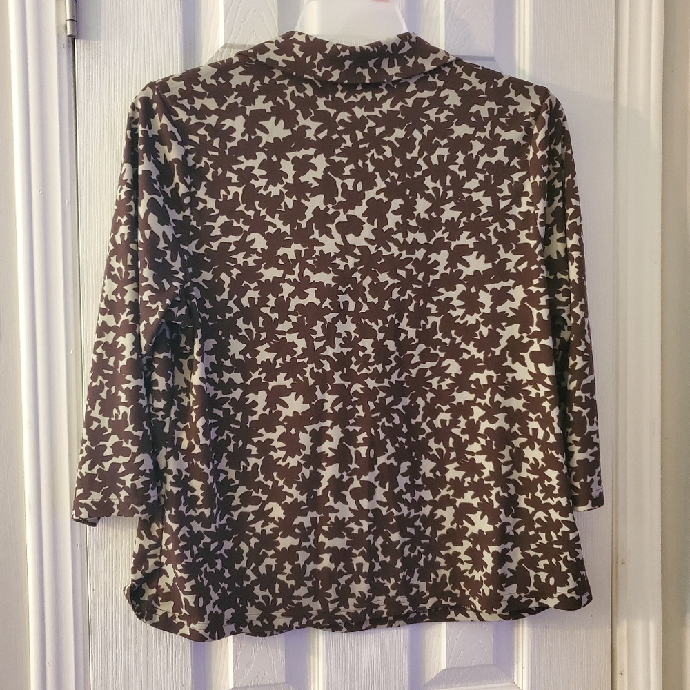 Chadwicks V-neck Top * 1X - Picture 7 of 12